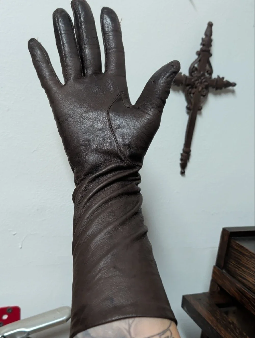 Vtg Van Raalte Cabretta Leather Mid Gloves Silk Lined Table Cut Brown 7